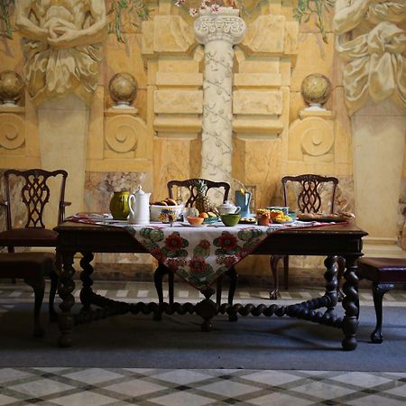 Bed and Breakfast Palais de Luppé à Arles Extérieur photo